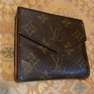 Authentic Louis Vuitton Monogram Porte Monnaie Billets Wallet 222